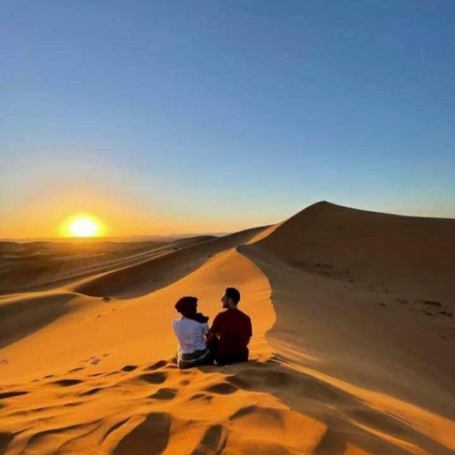Hotel Magic Luxury Camp à Merzouga Extérieur photo