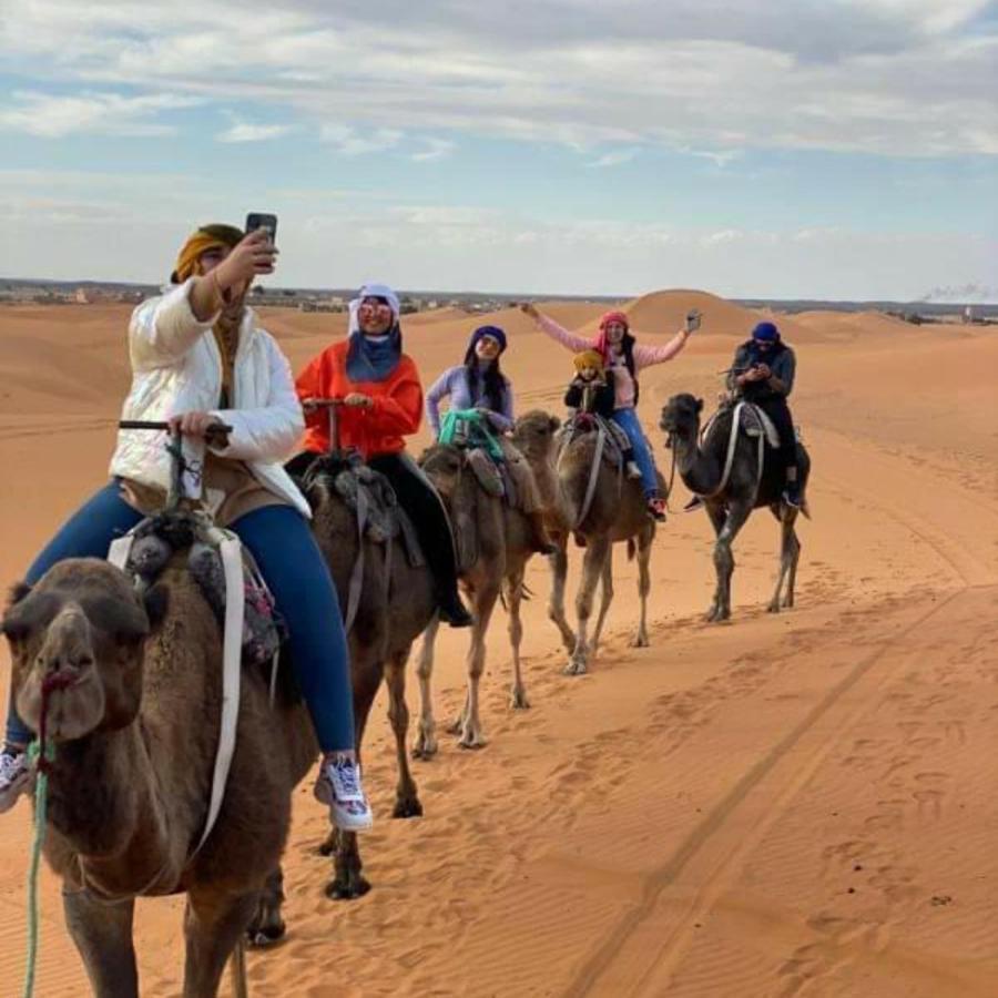 Hotel Magic Luxury Camp à Merzouga Extérieur photo