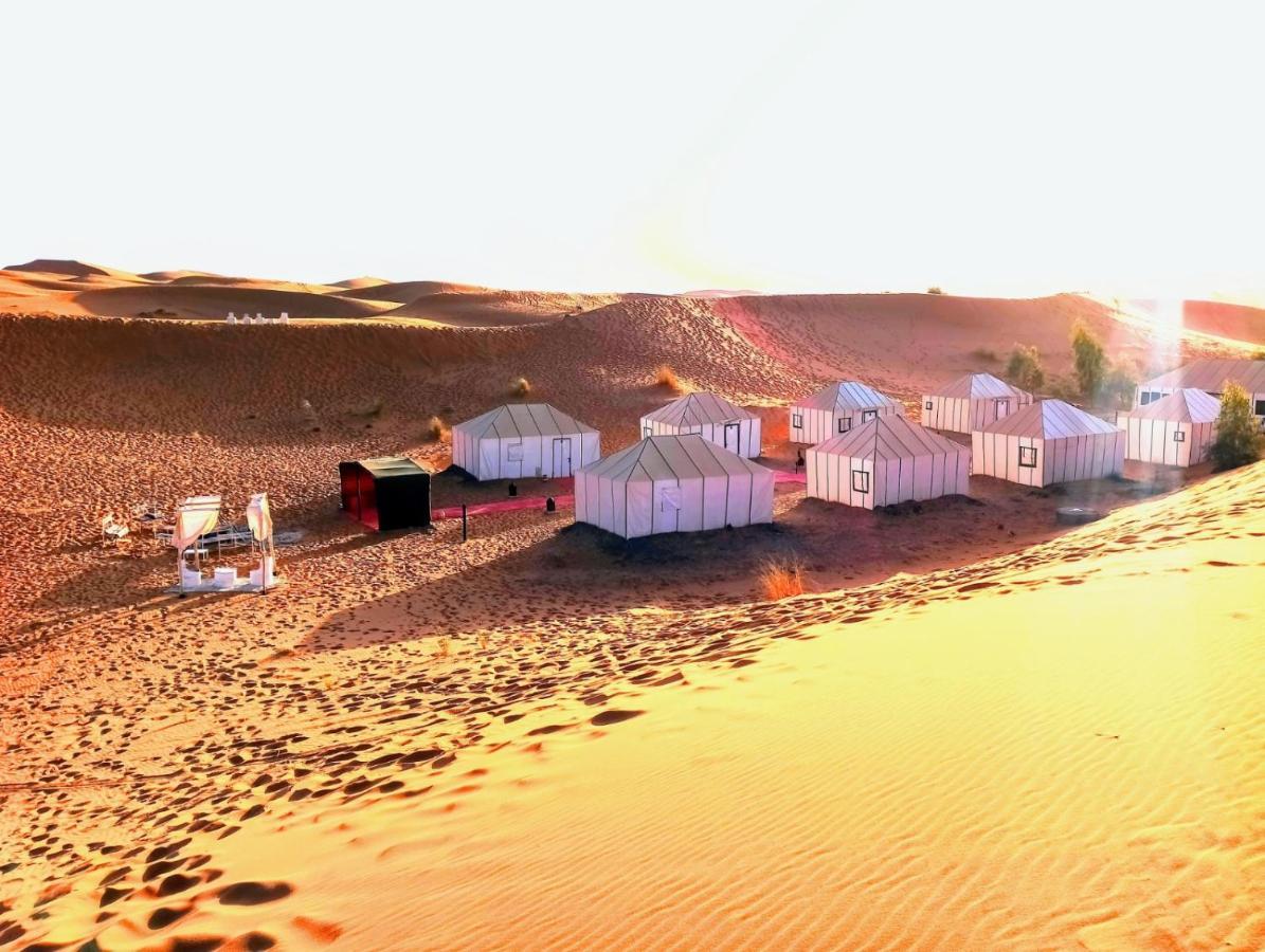 Hotel Magic Luxury Camp à Merzouga Extérieur photo