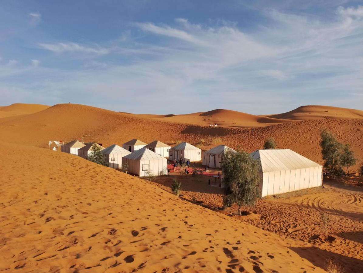 Hotel Magic Luxury Camp à Merzouga Extérieur photo
