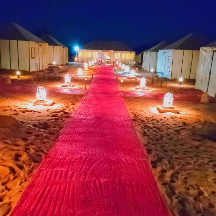 Hotel Magic Luxury Camp à Merzouga Extérieur photo
