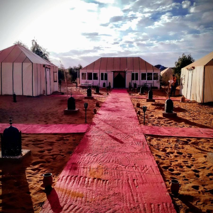 Hotel Magic Luxury Camp à Merzouga Extérieur photo