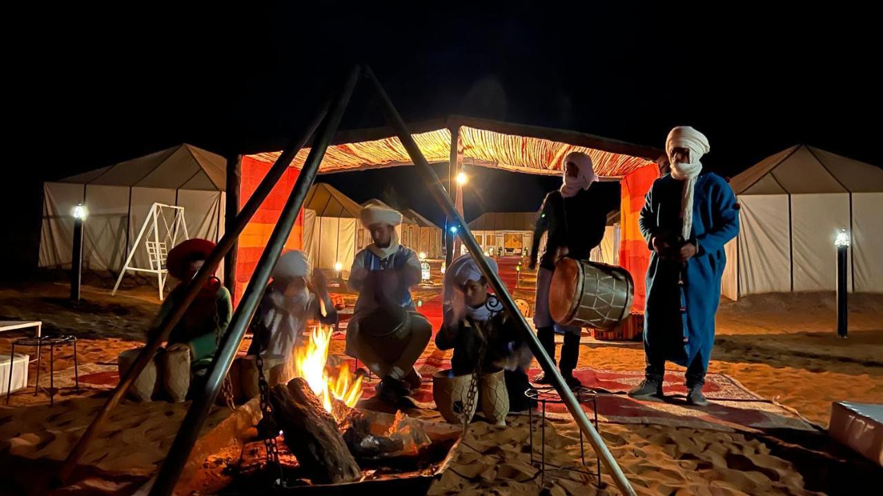 Hotel Magic Luxury Camp à Merzouga Extérieur photo