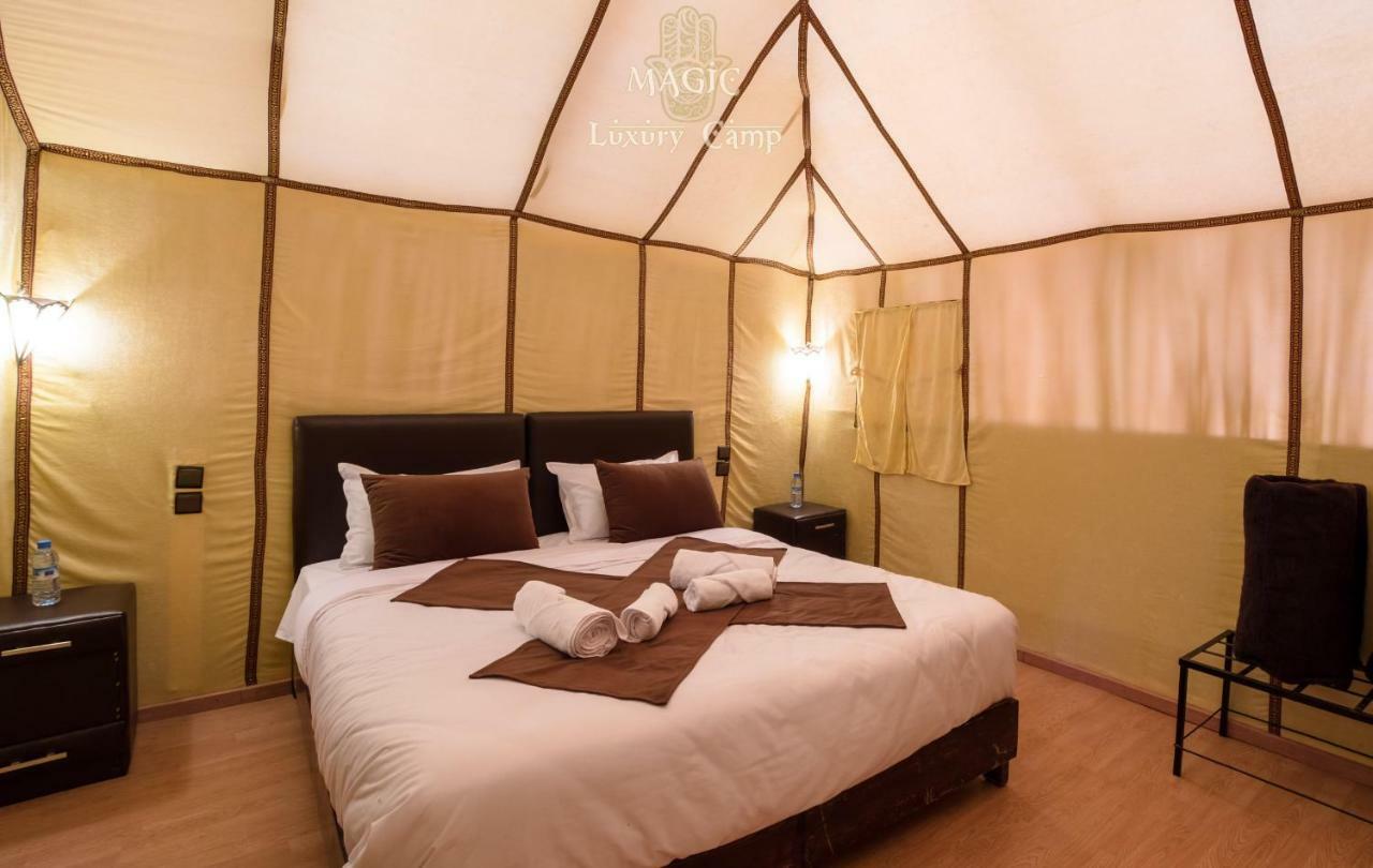 Hotel Magic Luxury Camp à Merzouga Extérieur photo